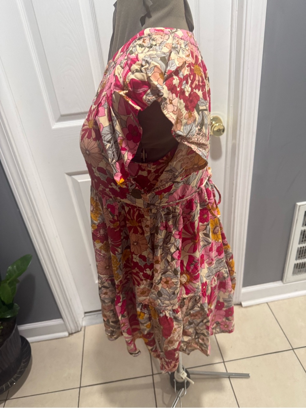 Umgee Floral V-Neck Casual Dress in Pink and Yellow - Picture 4 of 9